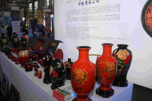 2019中國貴州國際民族民間工藝品與文化產品 香港商報視角下的文化藝術品盛宴